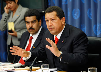 Chávez y el asedio de la prensa hegemónica